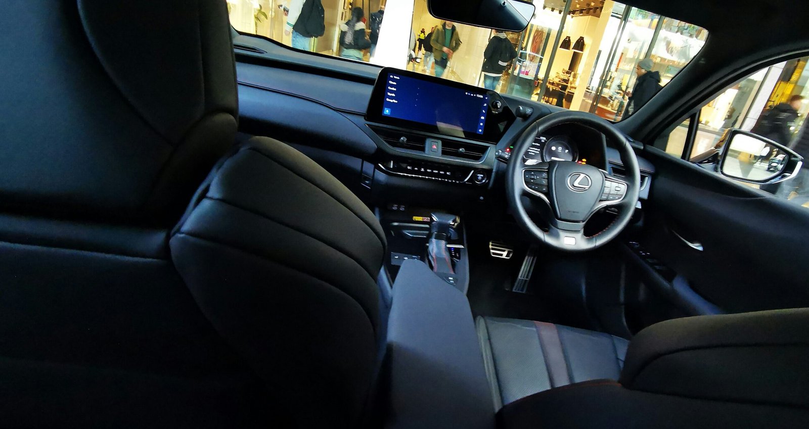 Lexus ES 350h: The Premium Self-Charging Hybrid Sedan